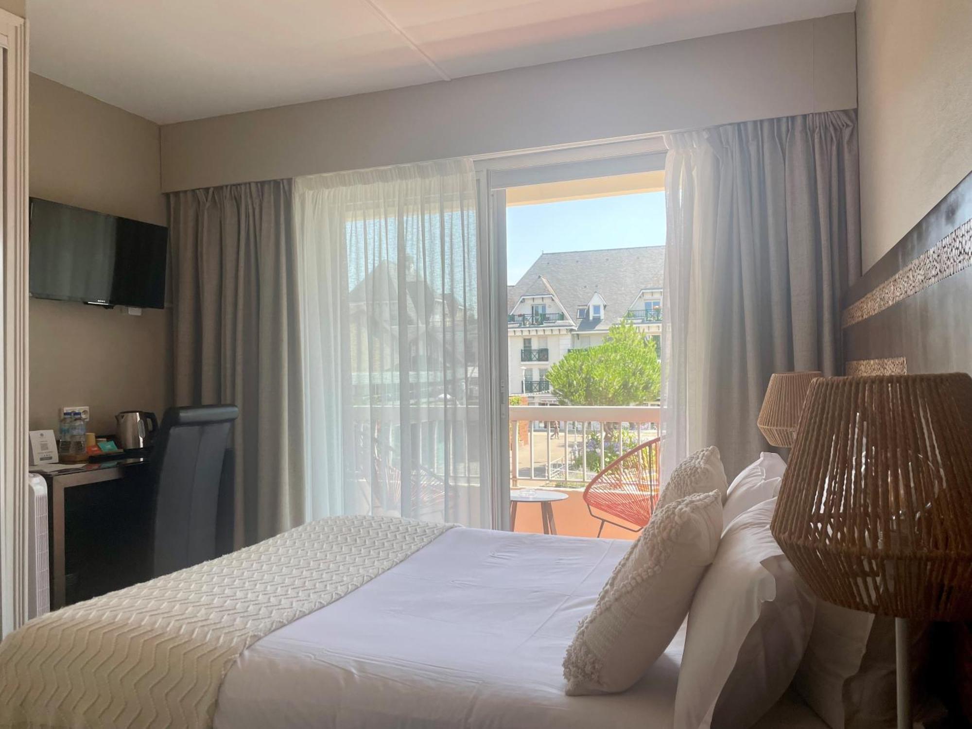 Hotel Bo & Mia La Baule-Escoublac ภายนอก รูปภาพ